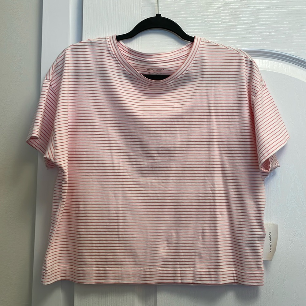 Banana Republic cropped t-shirt
